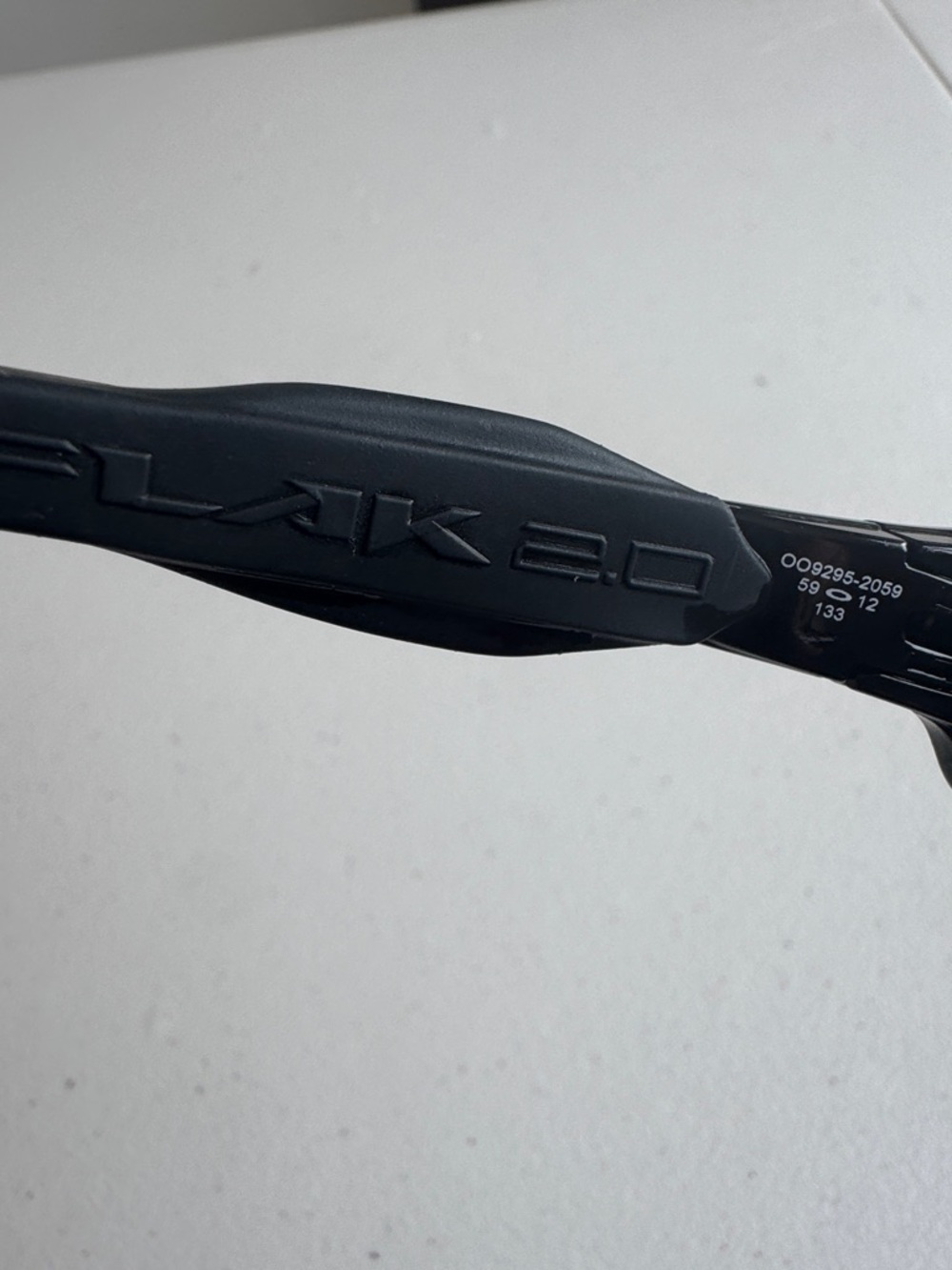 Oakley Flak 2.0 Black Sport Sunglasses with Brown Lenses with Case - Picture 2 of 6